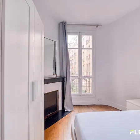 26 Rue Traversiere 75012 / T3 / 6 Pieces Apartment *