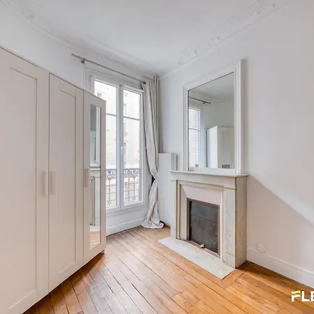 26 Rue Traversiere 75012 / T3 / 6 Pieces * Paris