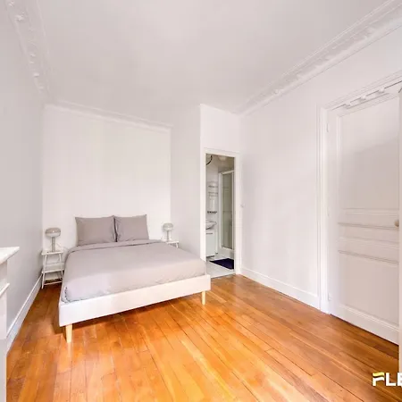 26 Rue Traversiere 75012 / T3 / 6 Pieces Paris